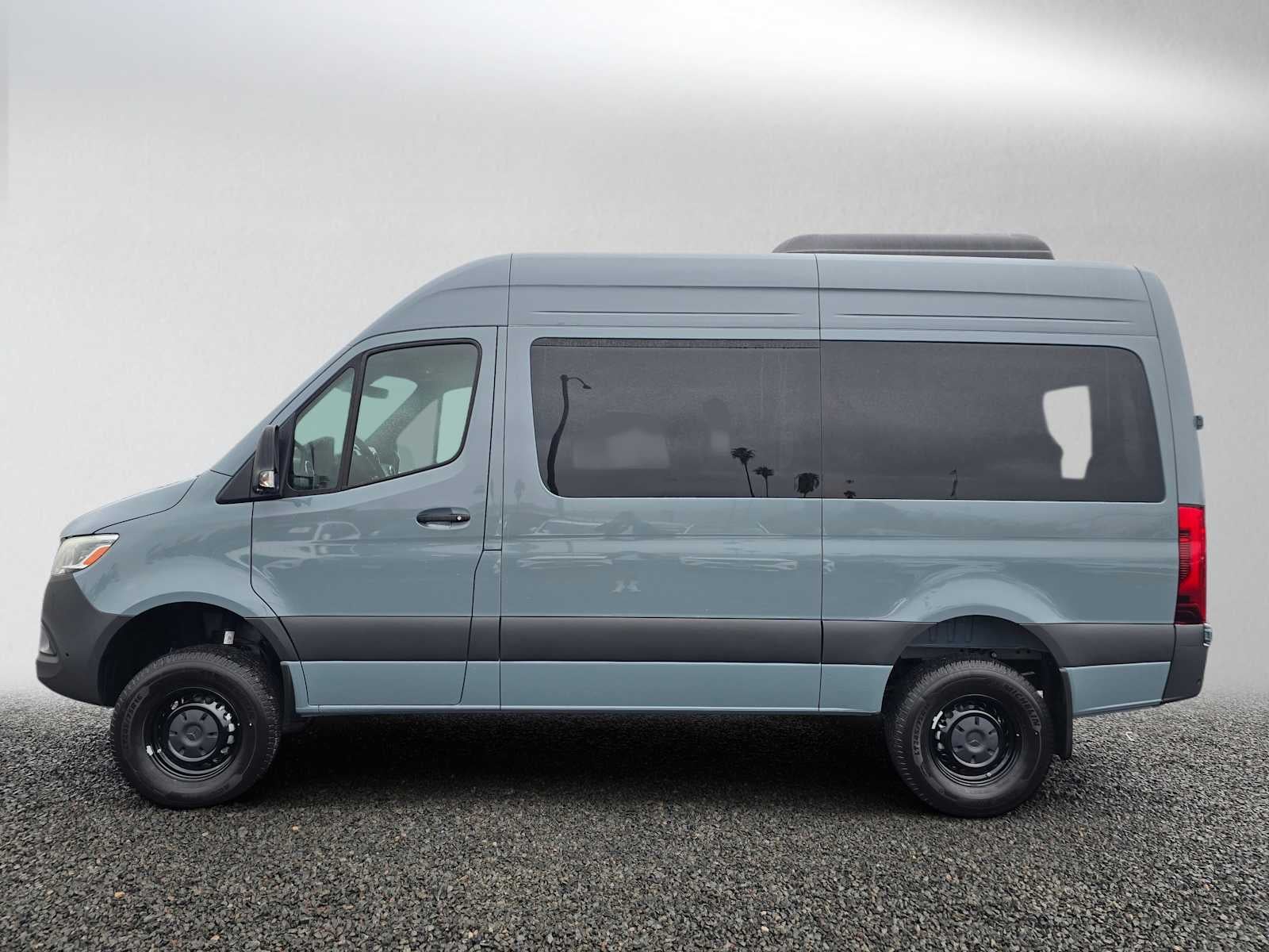 2026 Mercedes-Benz Sprinter Passenger Van 2500 Standard Roof I4 Diesel HO 144 AWD