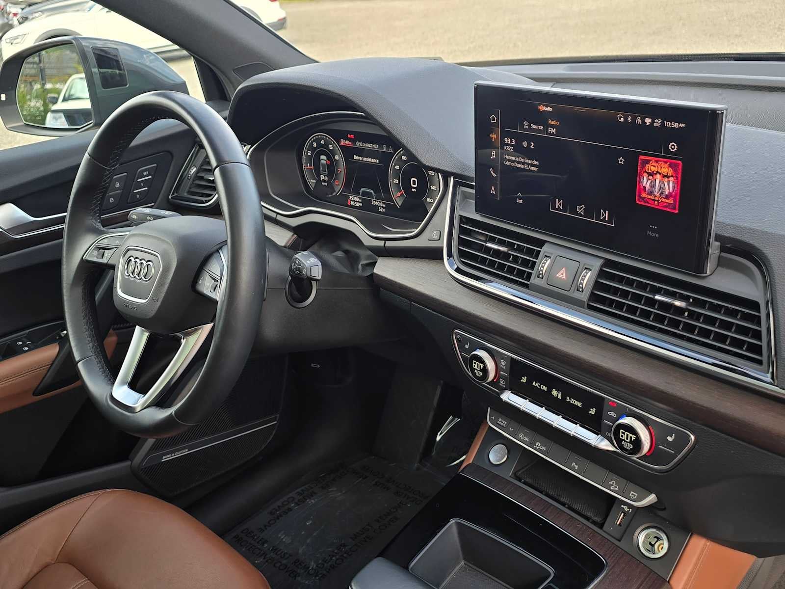 2022 Audi Q5 S line Premium Plus