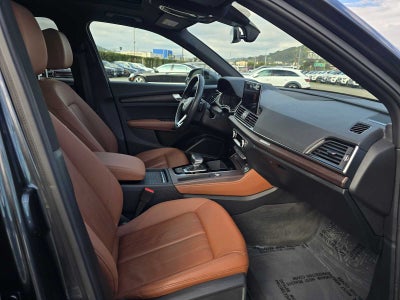 2022 Audi Q5 S line Premium Plus