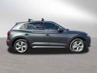 2022 Audi Q5 S line Premium Plus