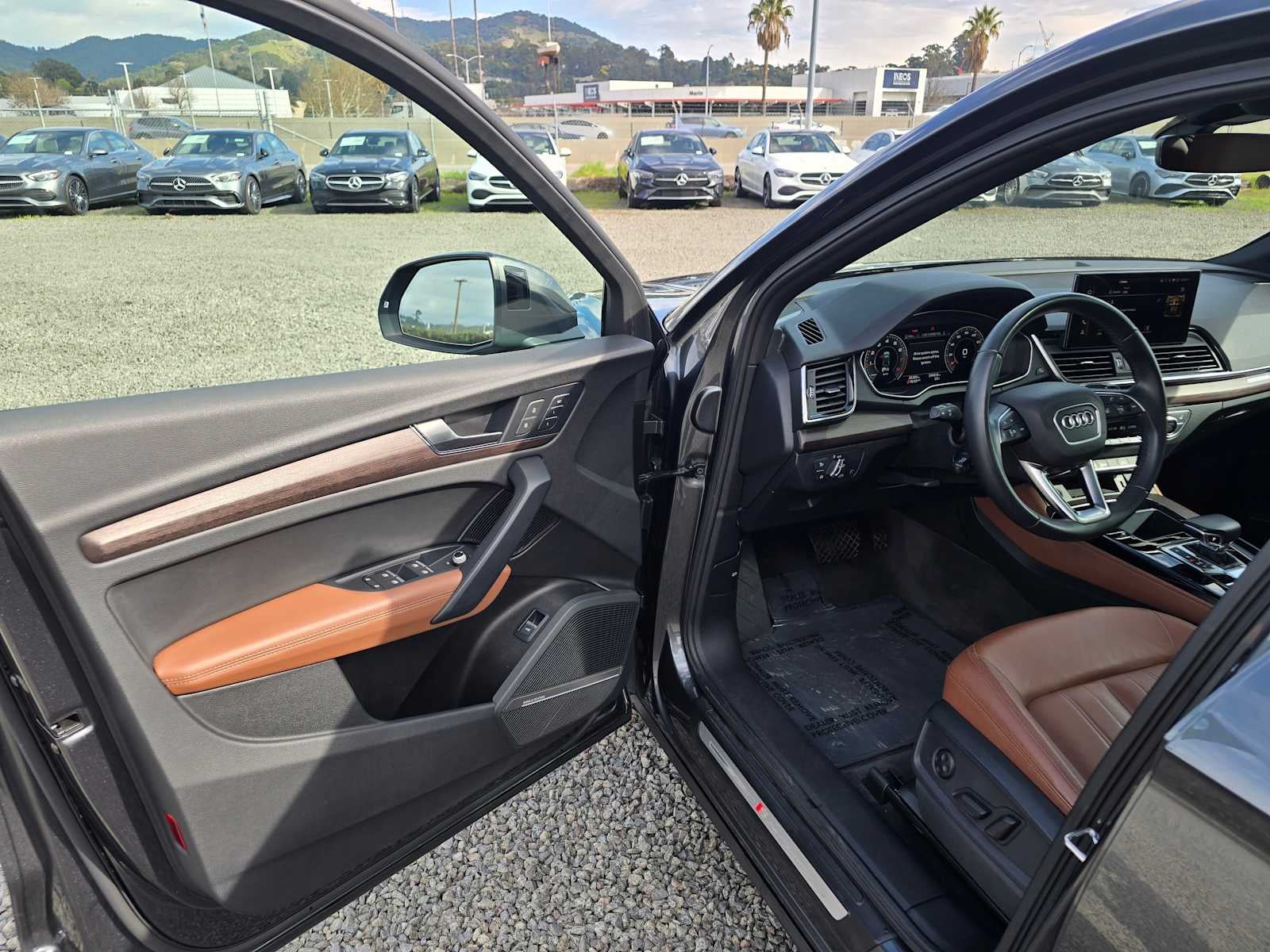 2022 Audi Q5 S line Premium Plus