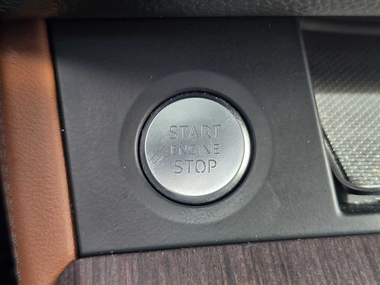 2022 Audi Q5 S line Premium Plus