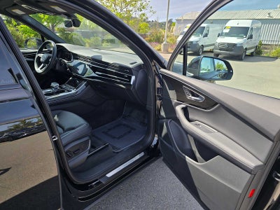 2025 Audi Q7 Premium Plus