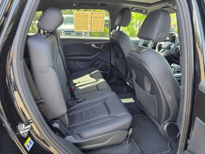 2025 Audi Q7 Premium Plus