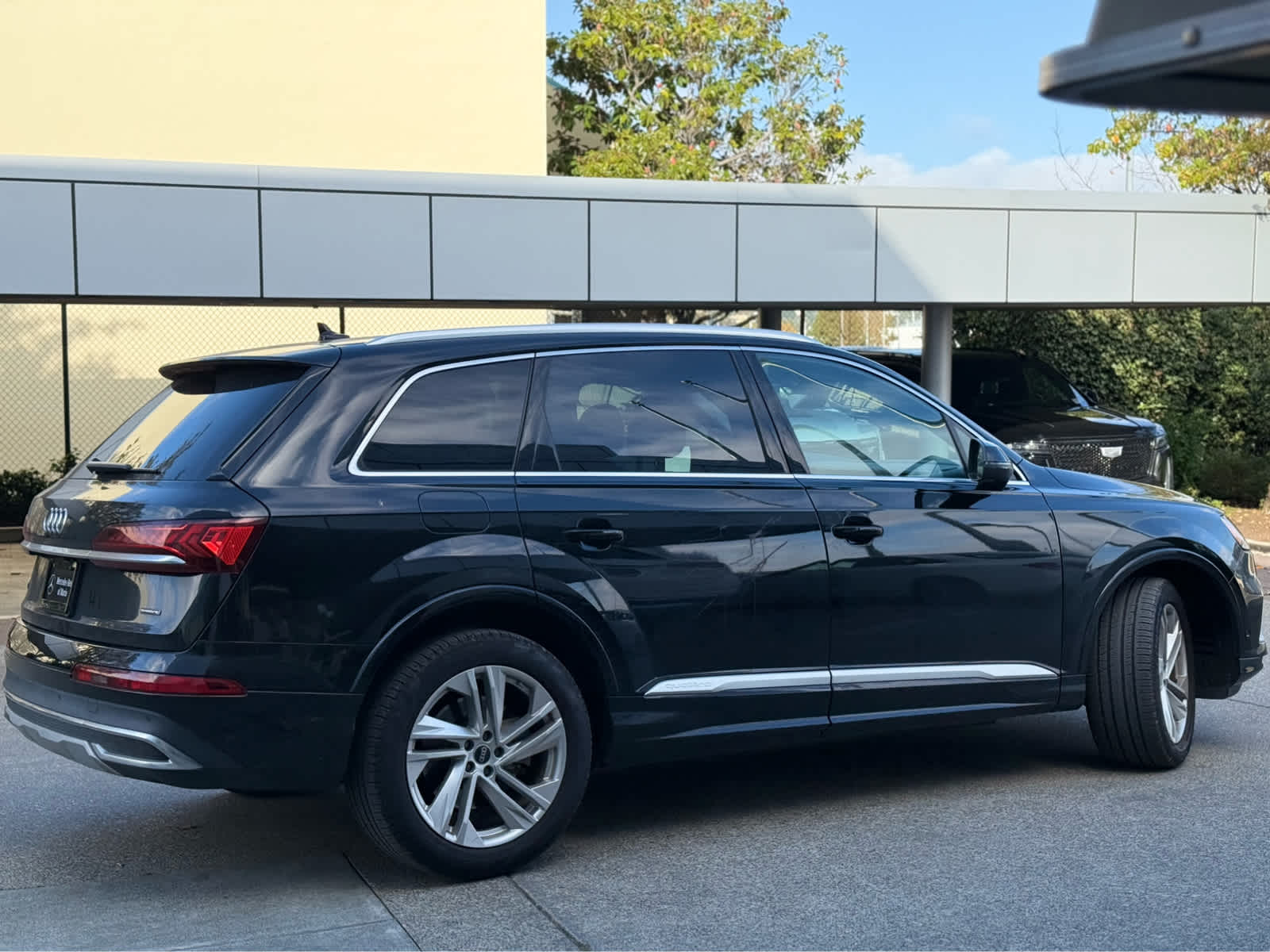 2022 Audi Q7 Premium Plus