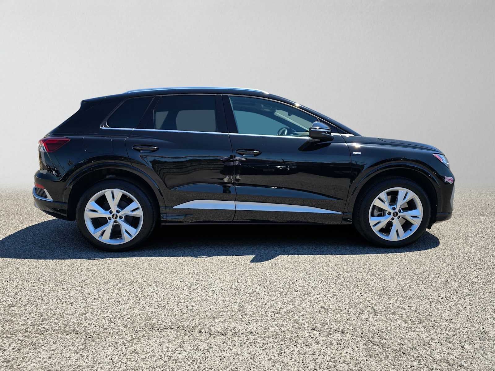 2023 Audi Q4 e-tron Prestige