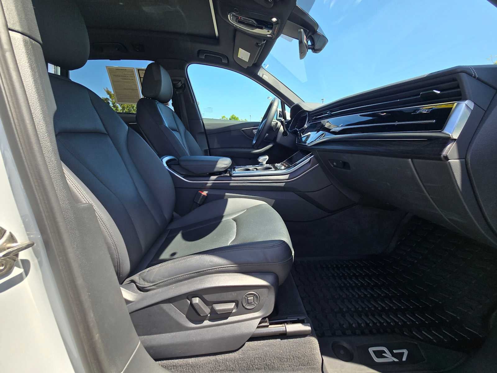 2023 Audi Q7 Prestige