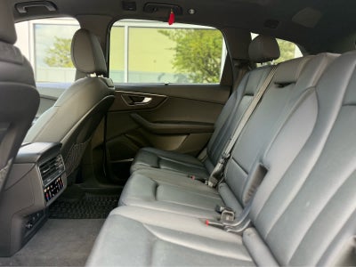 2023 Audi Q7 Prestige