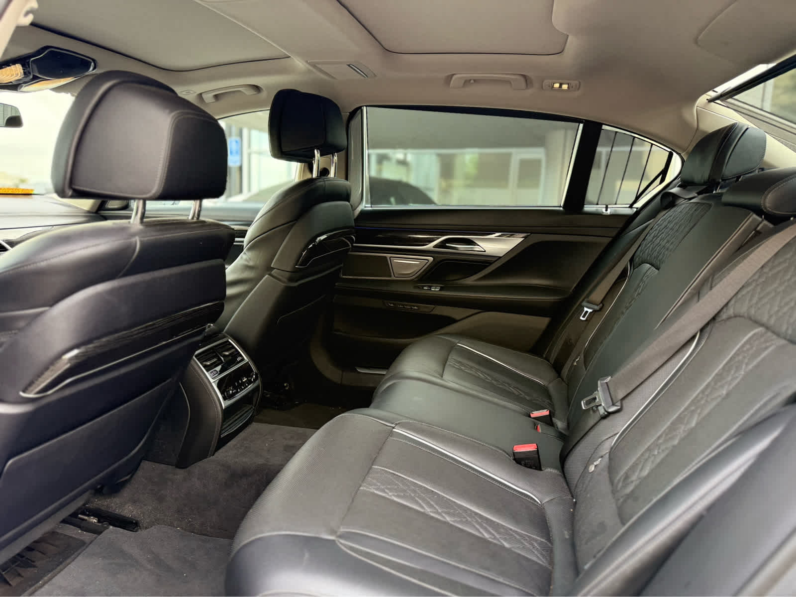 2020 BMW 7 Series 745e xDrive iPerformance