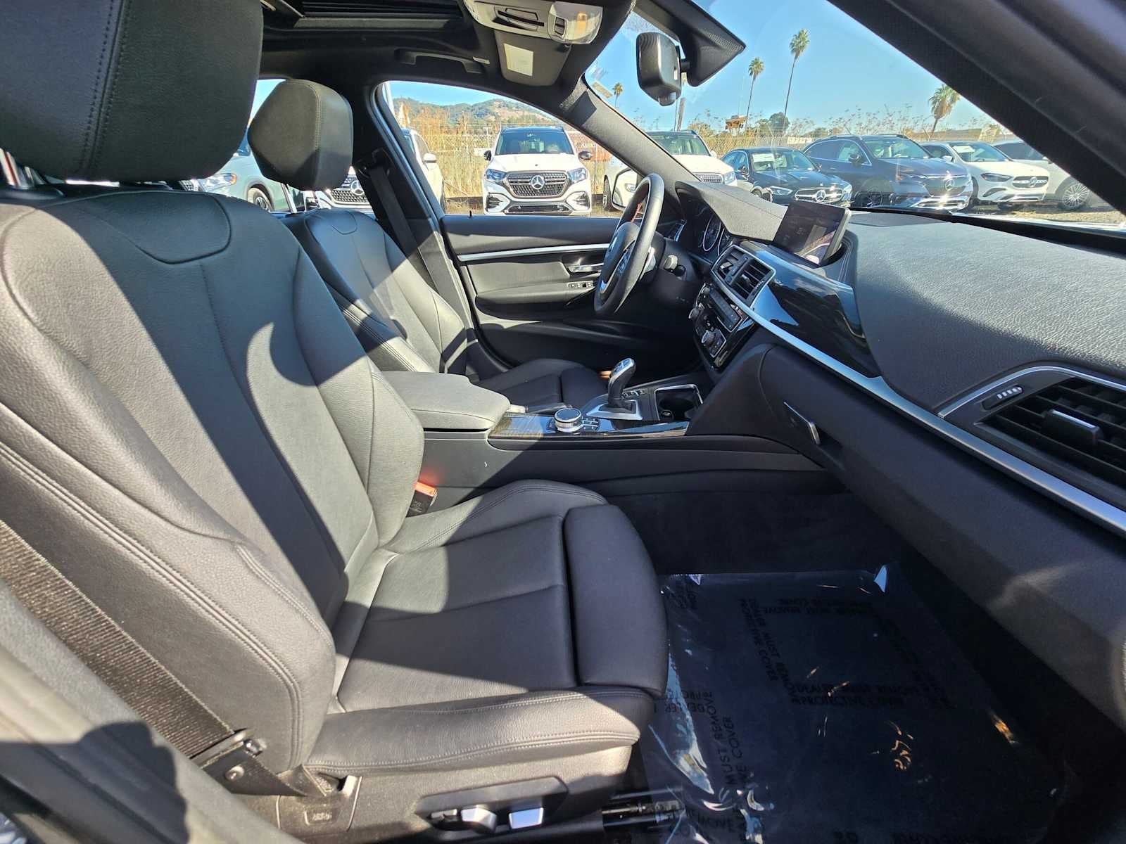 2018 BMW 330i 330i