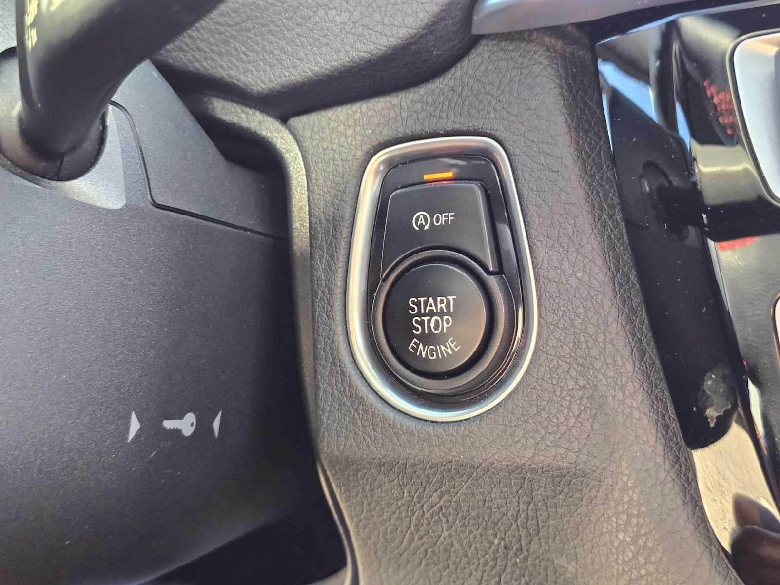 2018 BMW 330i 330i