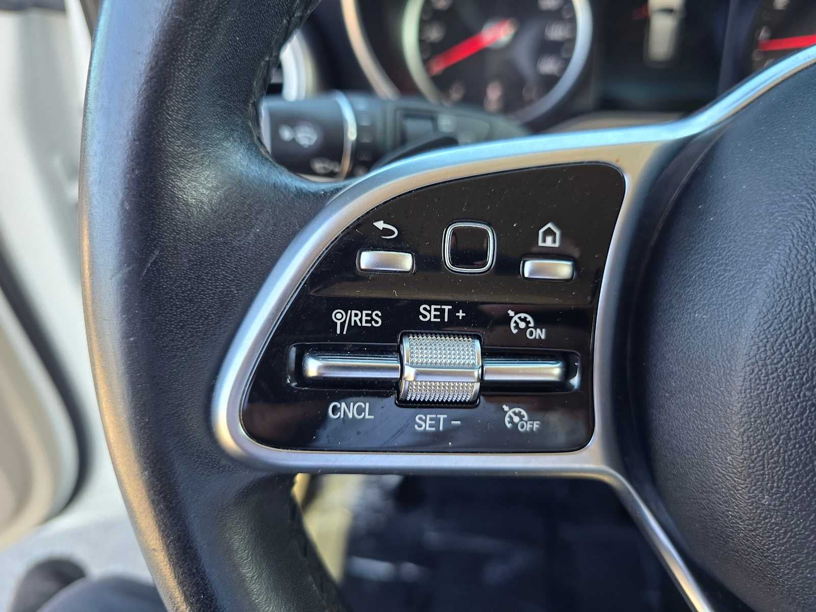 2020 Mercedes-Benz GLC 300 SUV