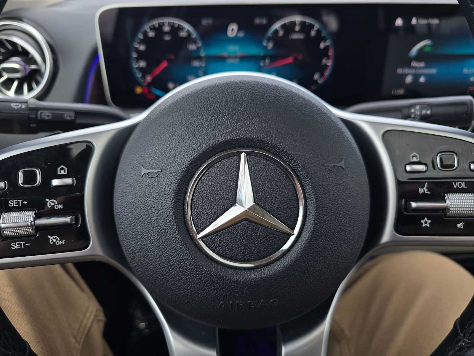 2020 Mercedes-Benz GLB 250 GLB 250