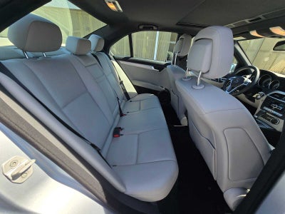 2013 Mercedes-Benz C 250 4dr Sdn RWD