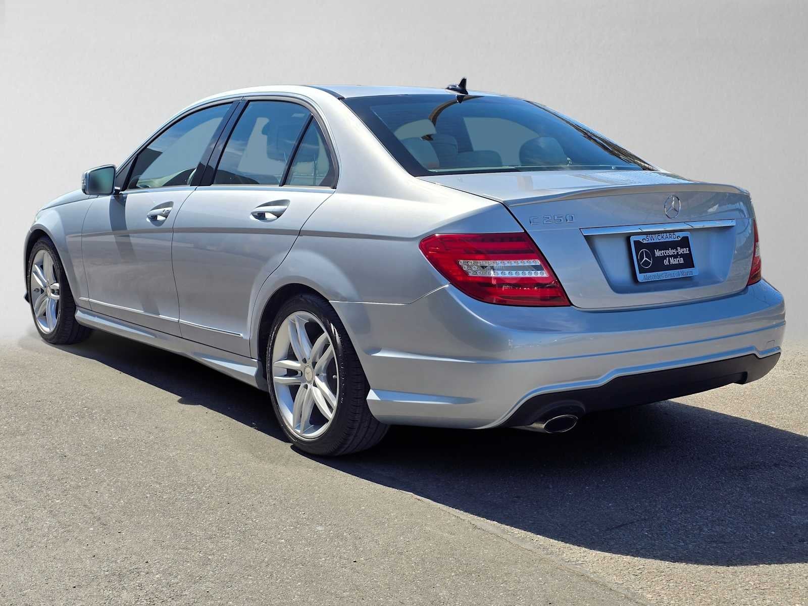 2013 Mercedes-Benz C 250 4dr Sdn RWD