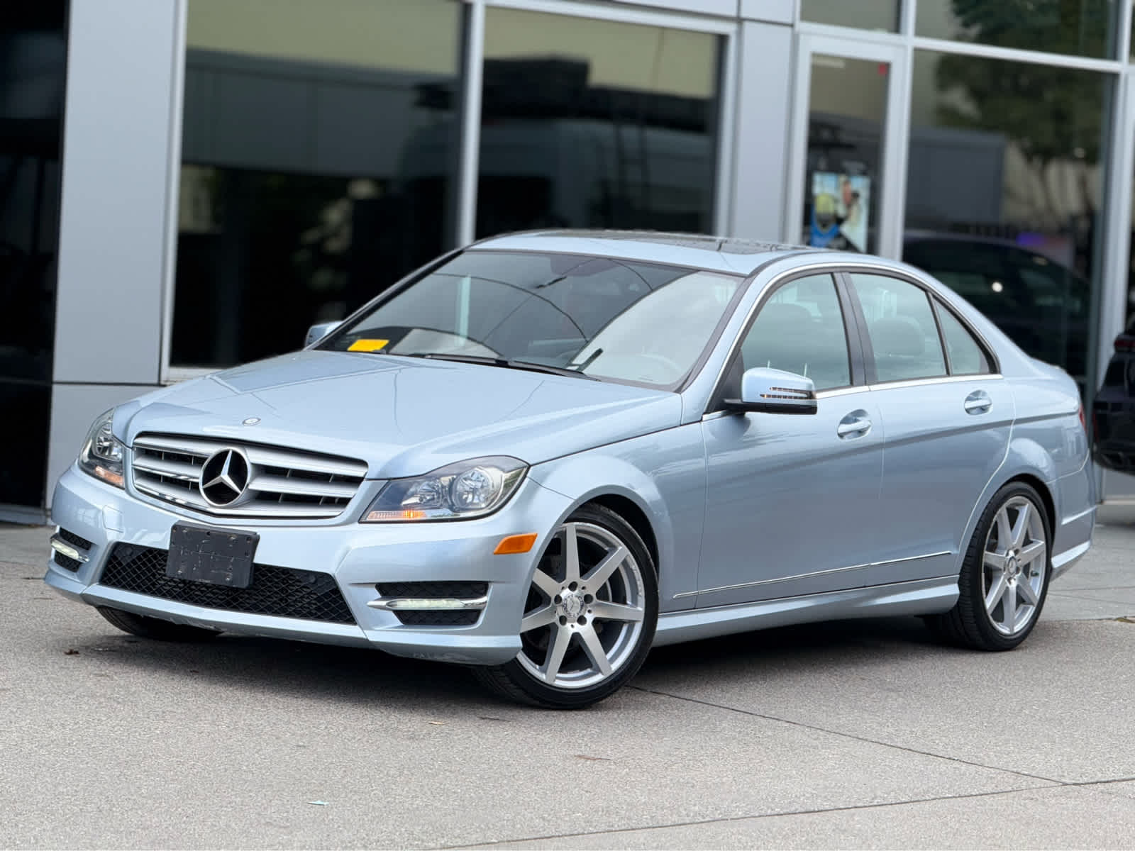 2013 Mercedes-Benz C 250 4dr Sdn RWD