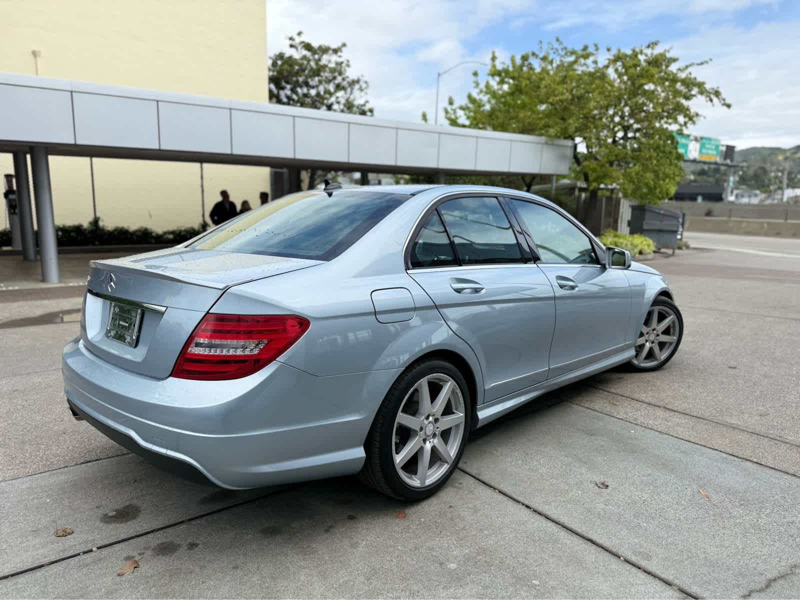 2013 Mercedes-Benz C 250 4dr Sdn RWD