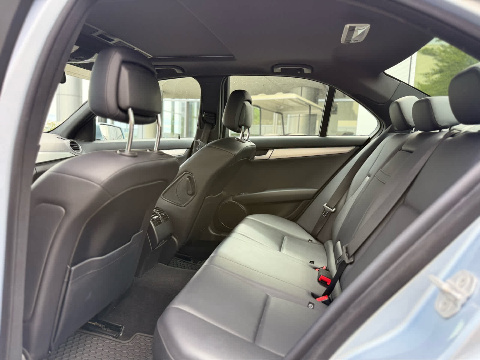 2013 Mercedes-Benz C 250 4dr Sdn RWD