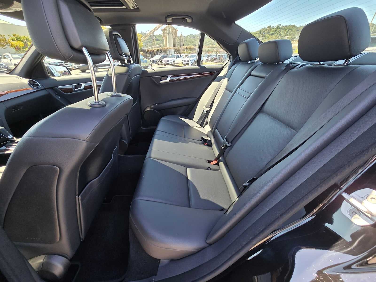 2014 Mercedes-Benz C 300 4dr Sdn 4MATIC®