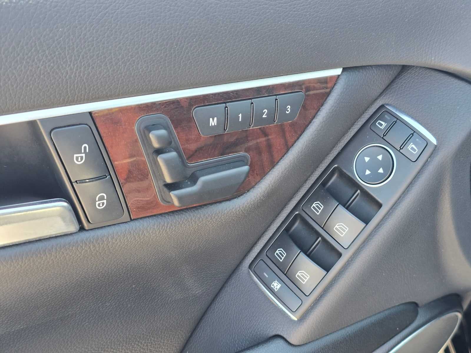 2014 Mercedes-Benz C 300 4dr Sdn 4MATIC®