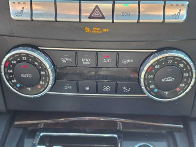 2014 Mercedes-Benz C 300 4dr Sdn 4MATIC®