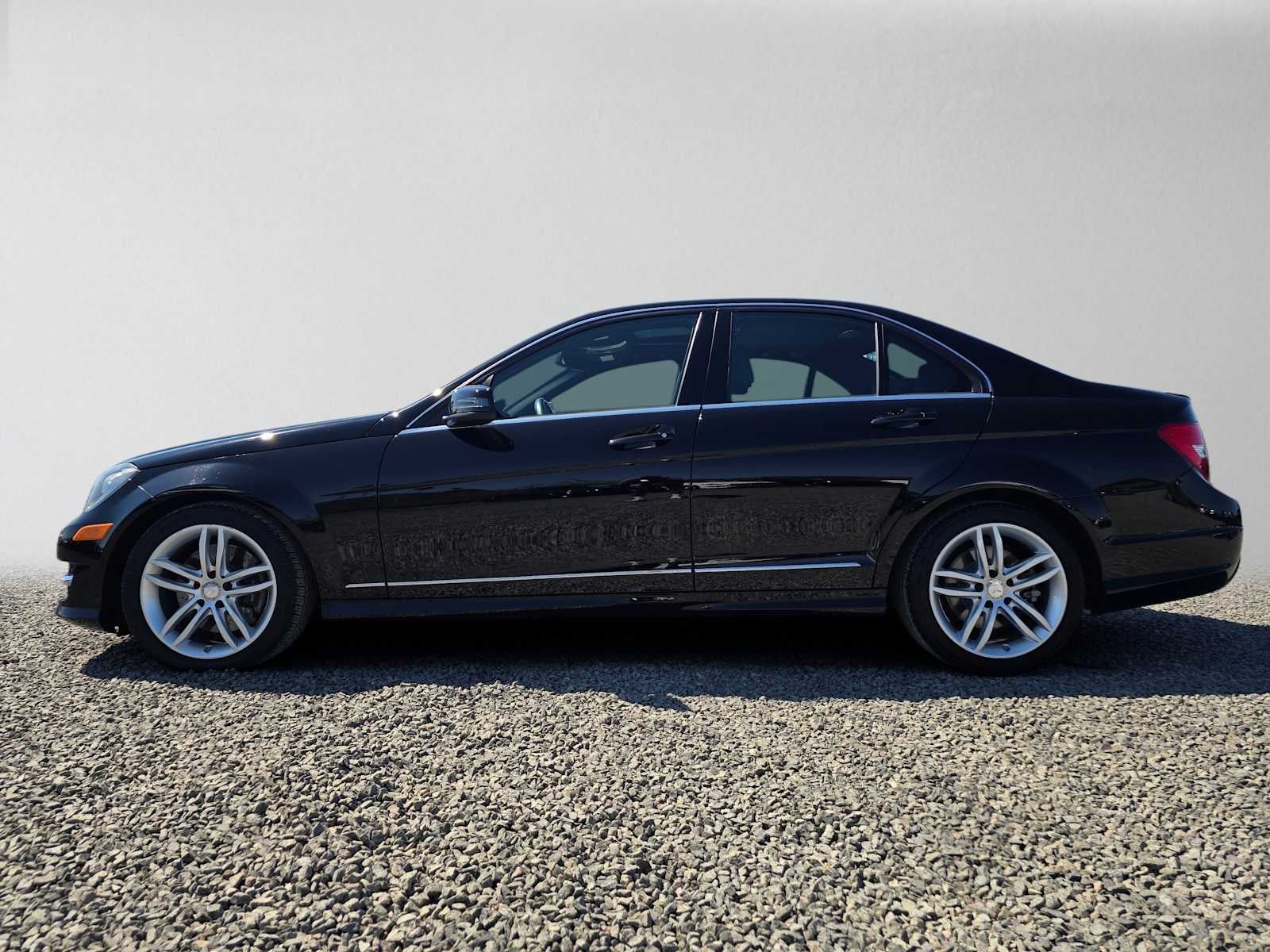 2014 Mercedes-Benz C 300 4dr Sdn 4MATIC®