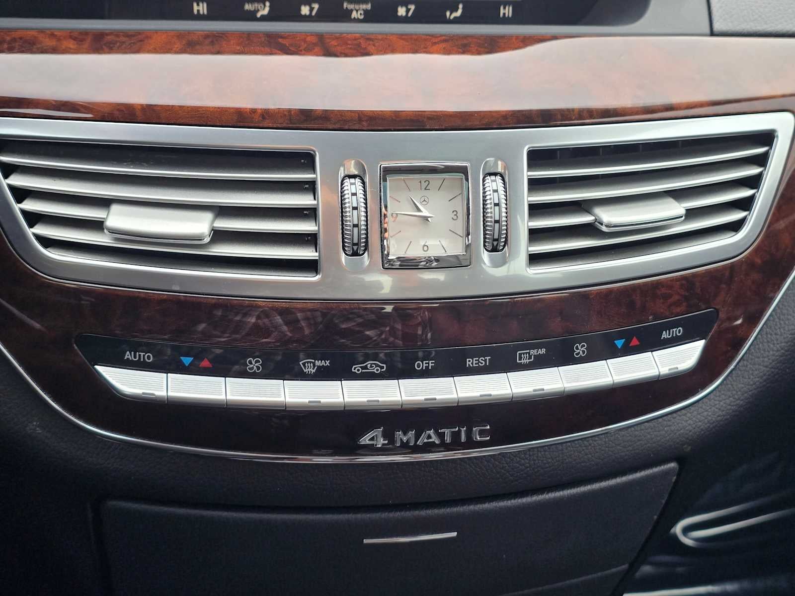 2013 Mercedes-Benz S-Class S 550