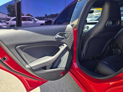 2016 Mercedes-Benz CLA 250 4dr Sdn FWD