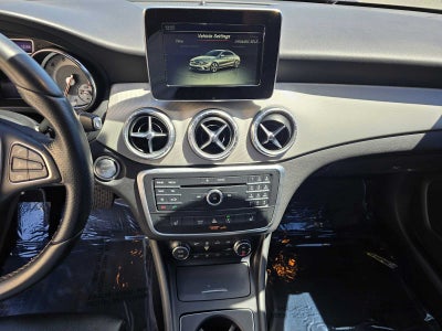 2016 Mercedes-Benz CLA 250 4dr Sdn FWD