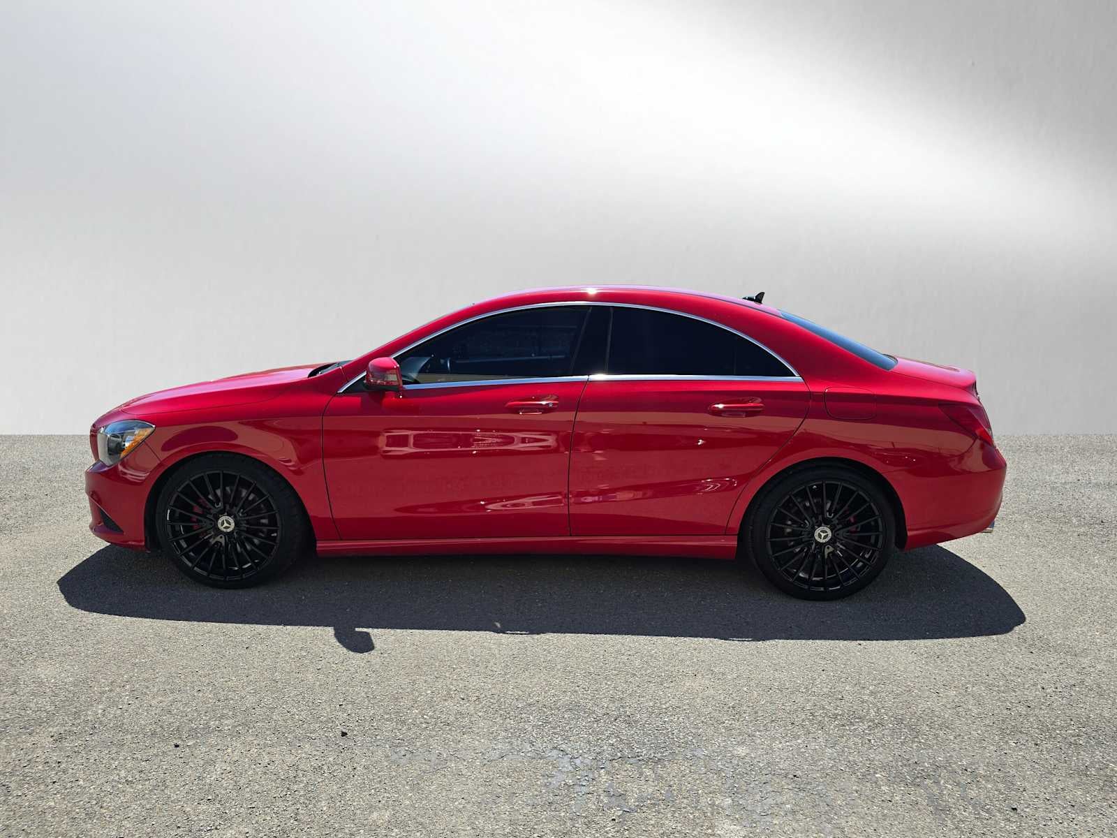 2016 Mercedes-Benz CLA 250 4dr Sdn FWD