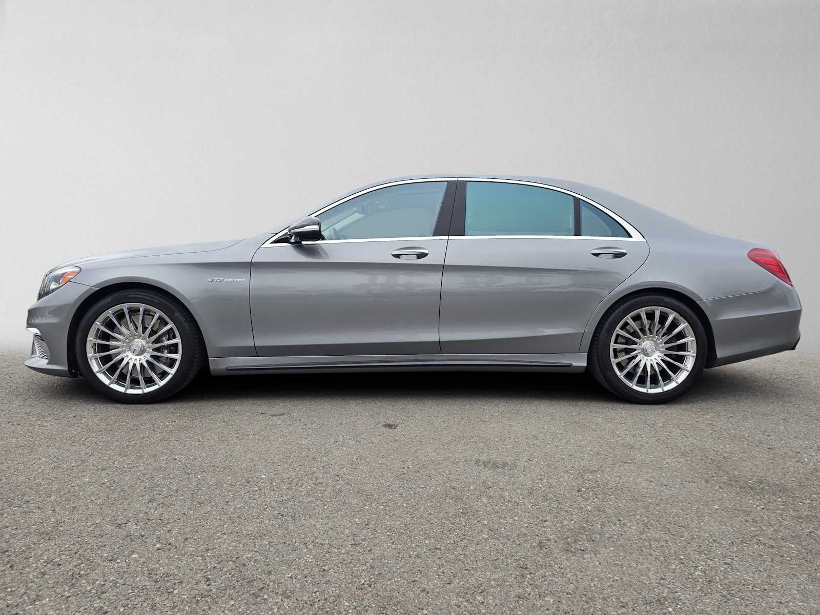 2015 Mercedes-Benz S 65 AMG® 4dr Sdn RWD
