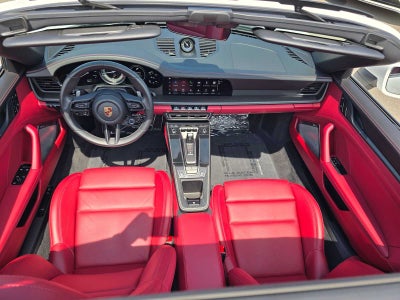 2024 Porsche 911 4 GTS