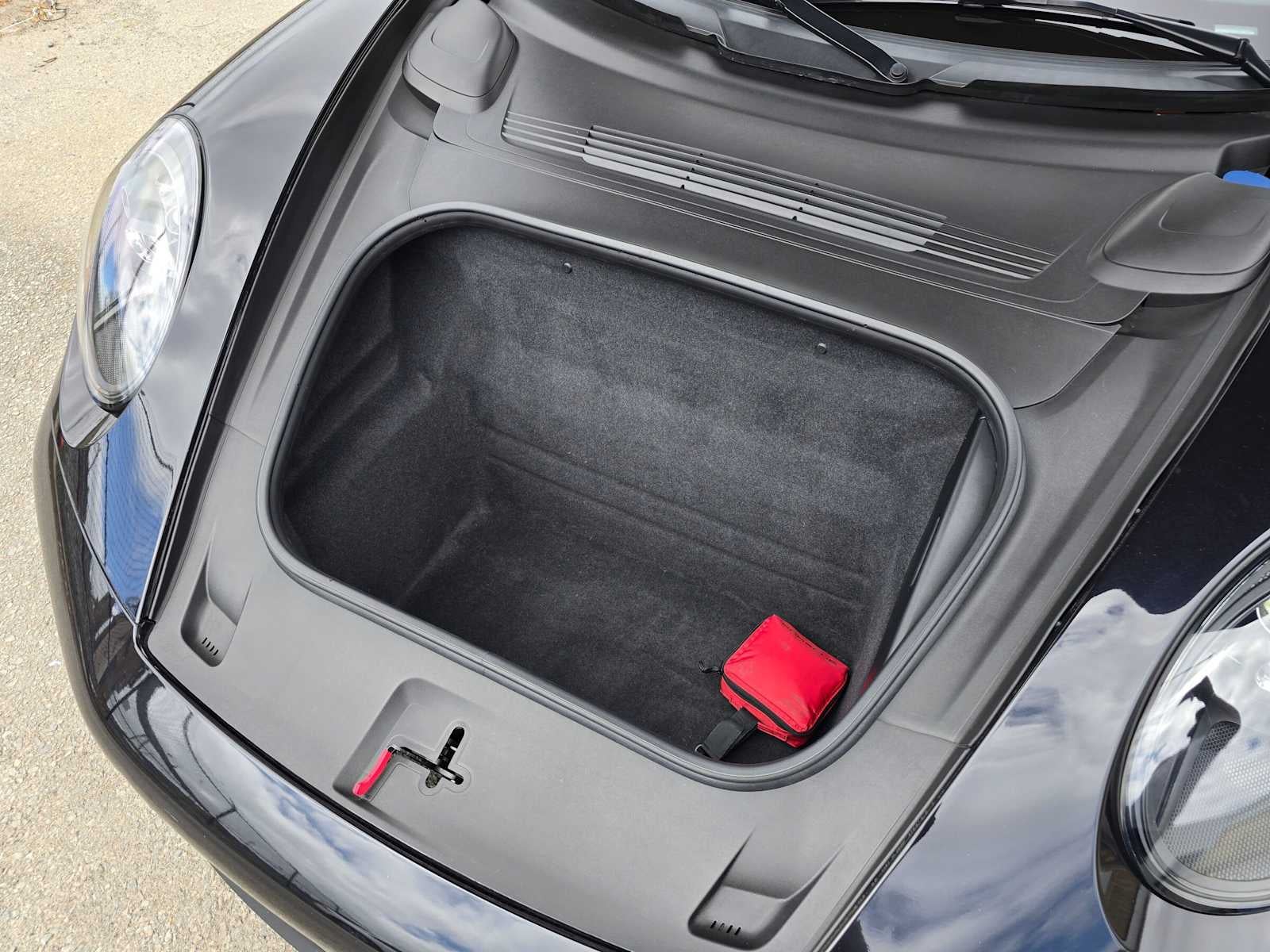2024 Porsche 911 4 GTS