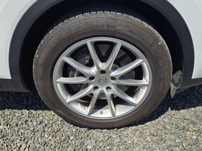 2024 Porsche Cayenne AWD