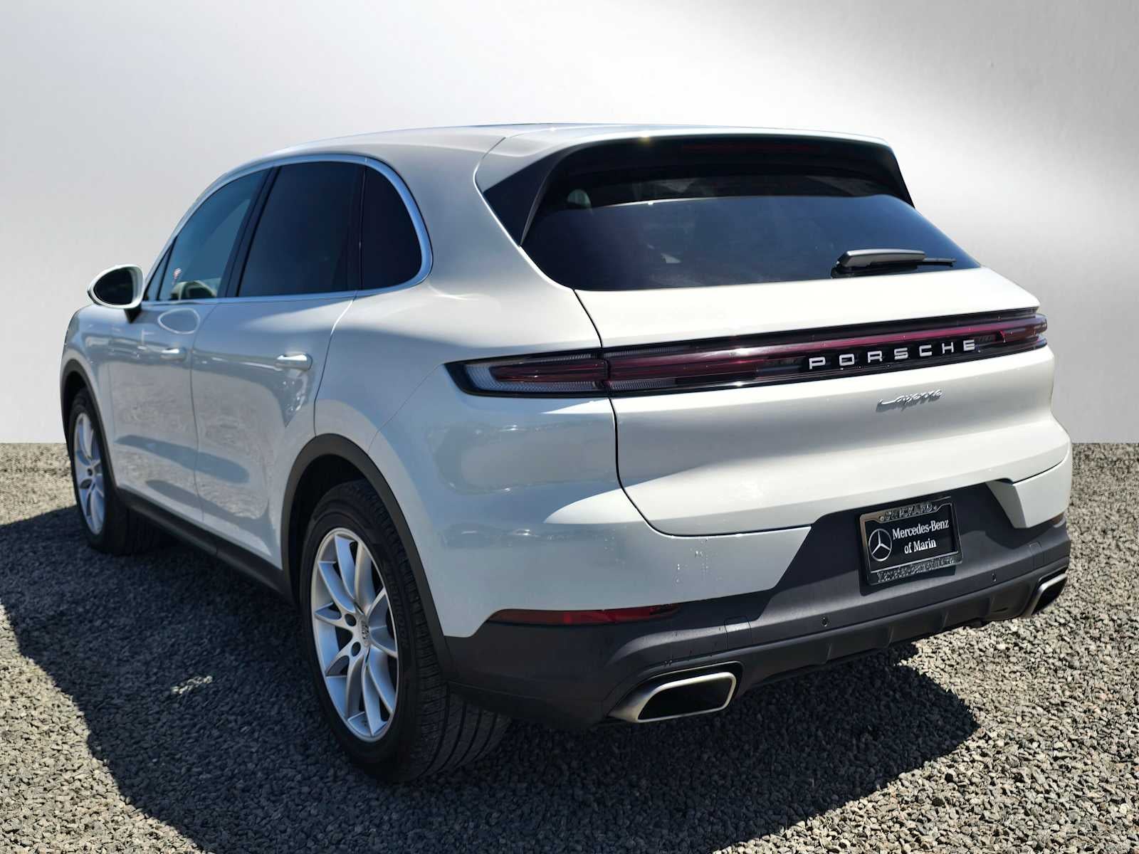 2024 Porsche Cayenne AWD