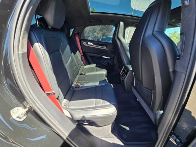 2025 Porsche Cayenne Turbo E-Hybrid