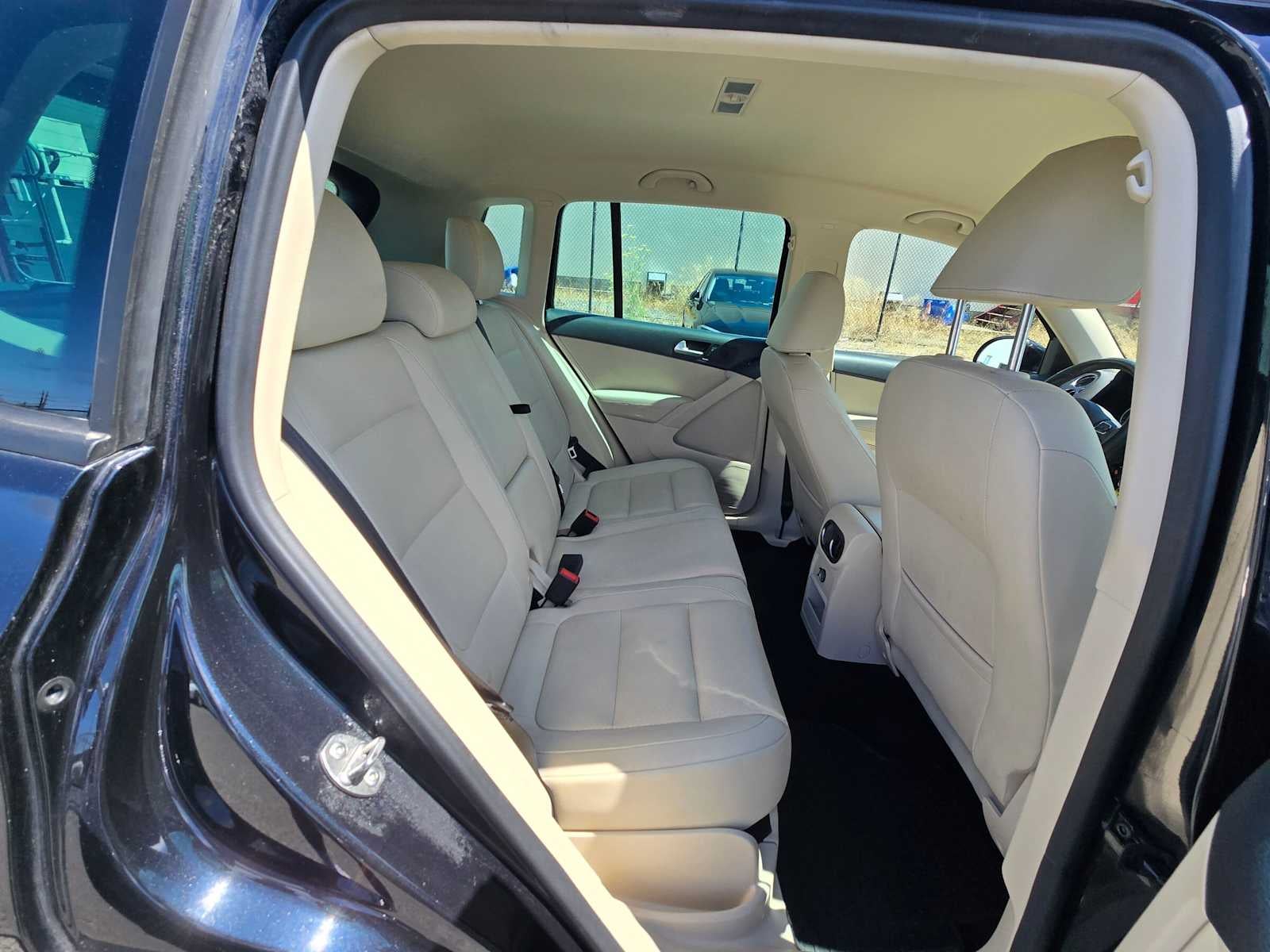 2014 Volkswagen Tiguan SE