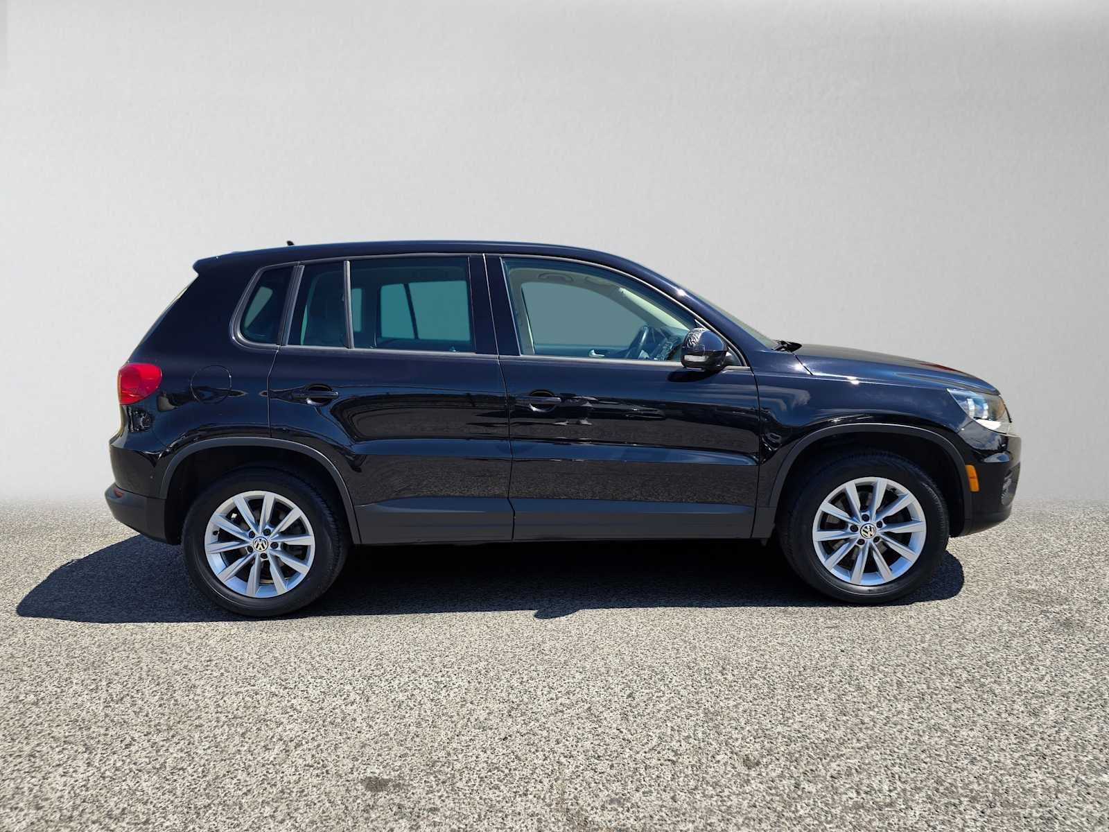 2014 Volkswagen Tiguan SE
