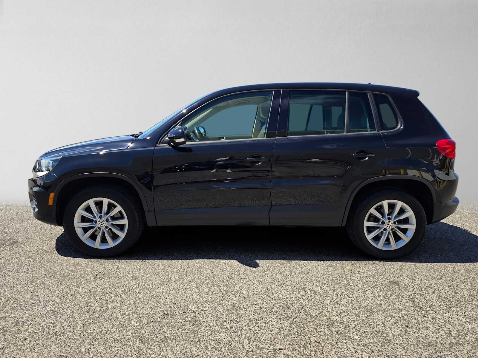 2014 Volkswagen Tiguan SE