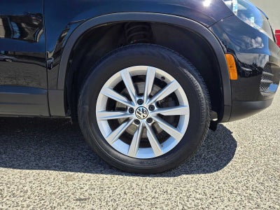 2014 Volkswagen Tiguan SE