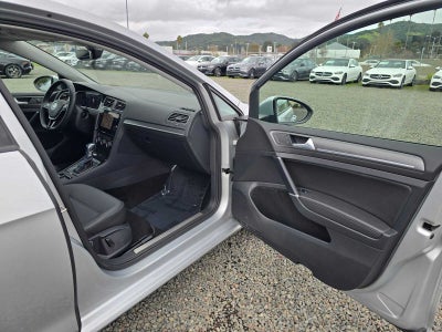 2019 Volkswagen e-Golf SEL Premium