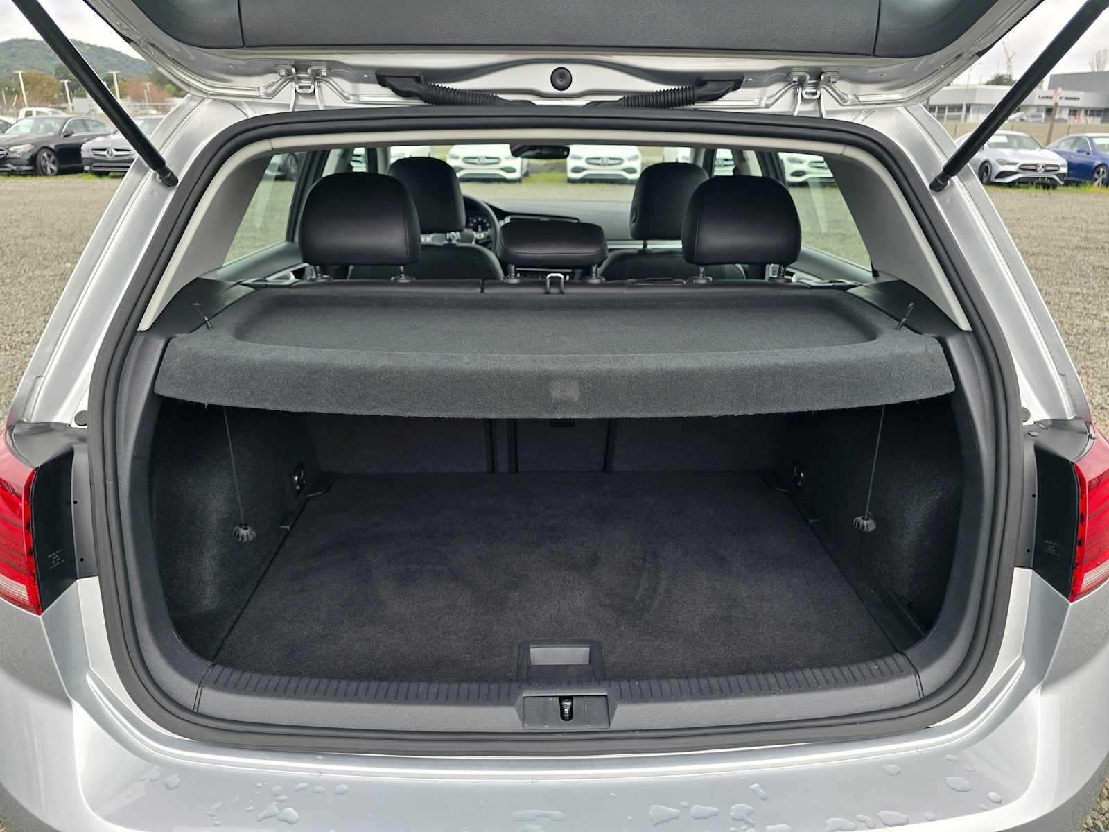 2019 Volkswagen e-Golf SEL Premium