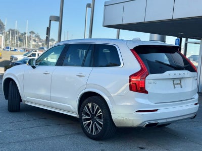2020 Volvo XC90 Momentum