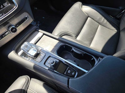 2022 Volvo XC90 Recharge Plug-In Hybrid Inscription