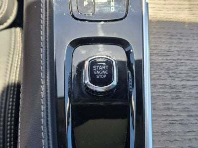 2022 Volvo XC90 Recharge Plug-In Hybrid Inscription