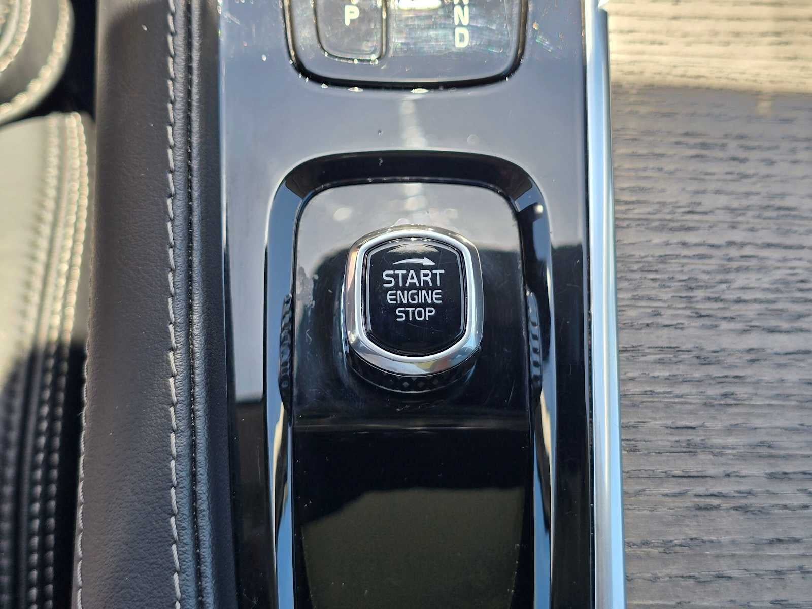 2022 Volvo XC90 Recharge Plug-In Hybrid Inscription