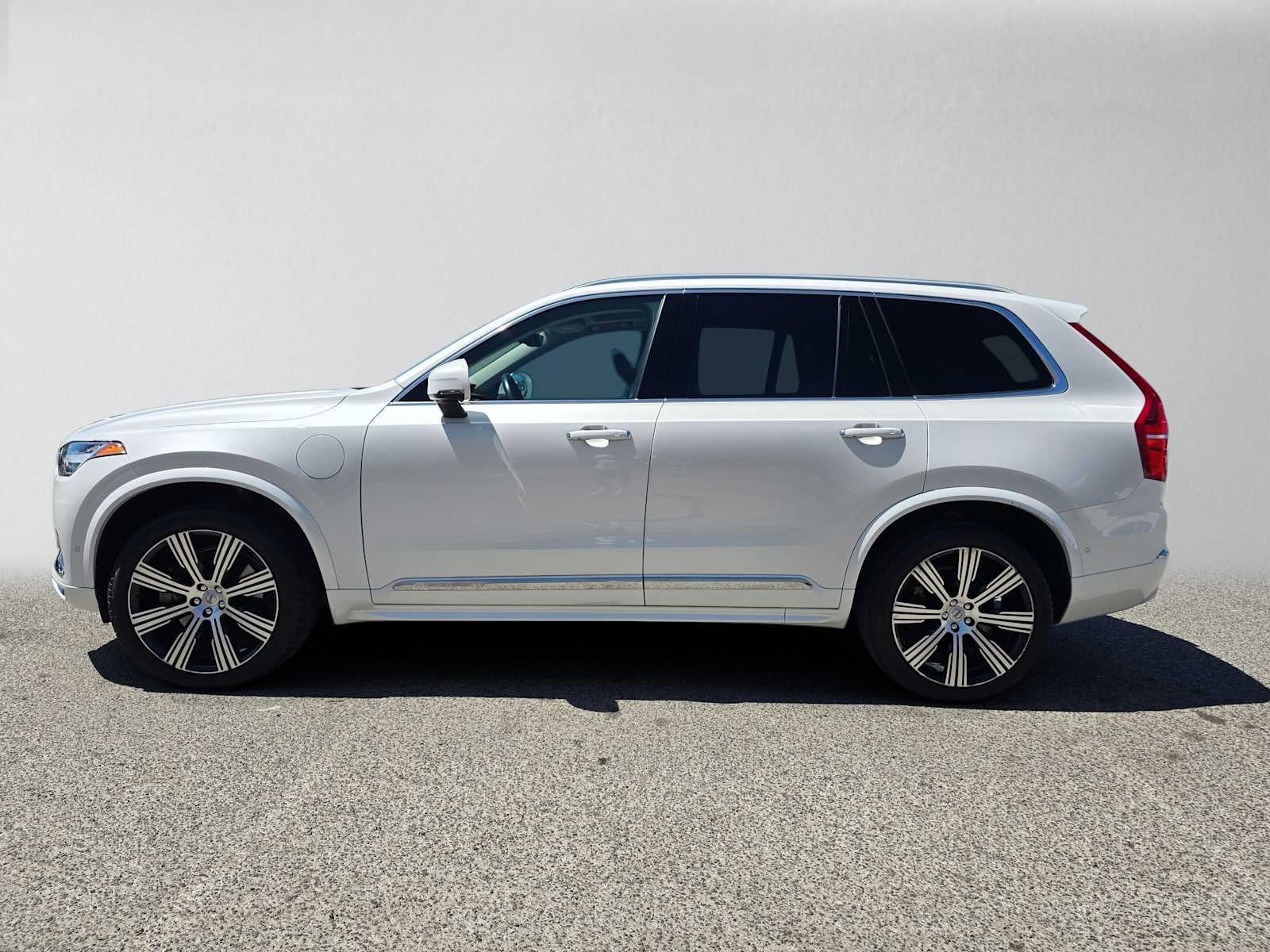 2022 Volvo XC90 Recharge Plug-In Hybrid Inscription