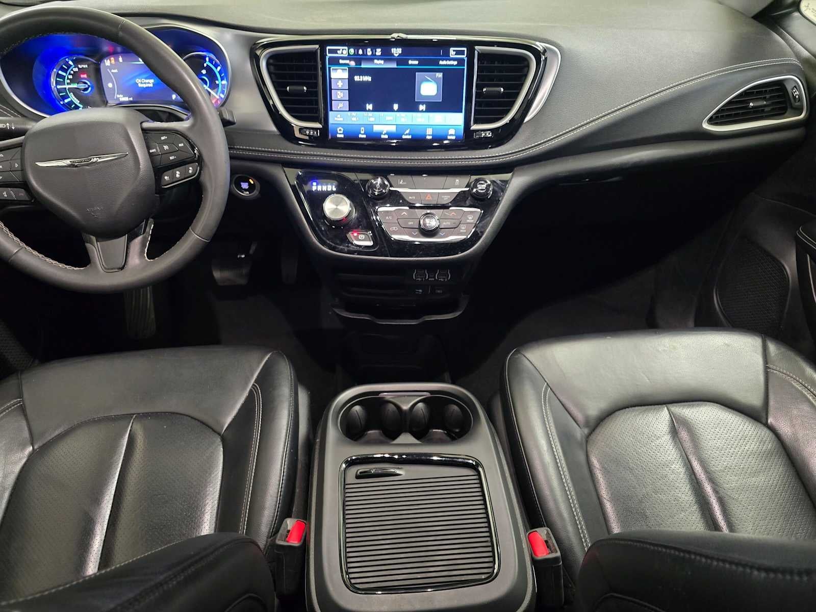 2022 Chrysler Pacifica Hybrid Touring L