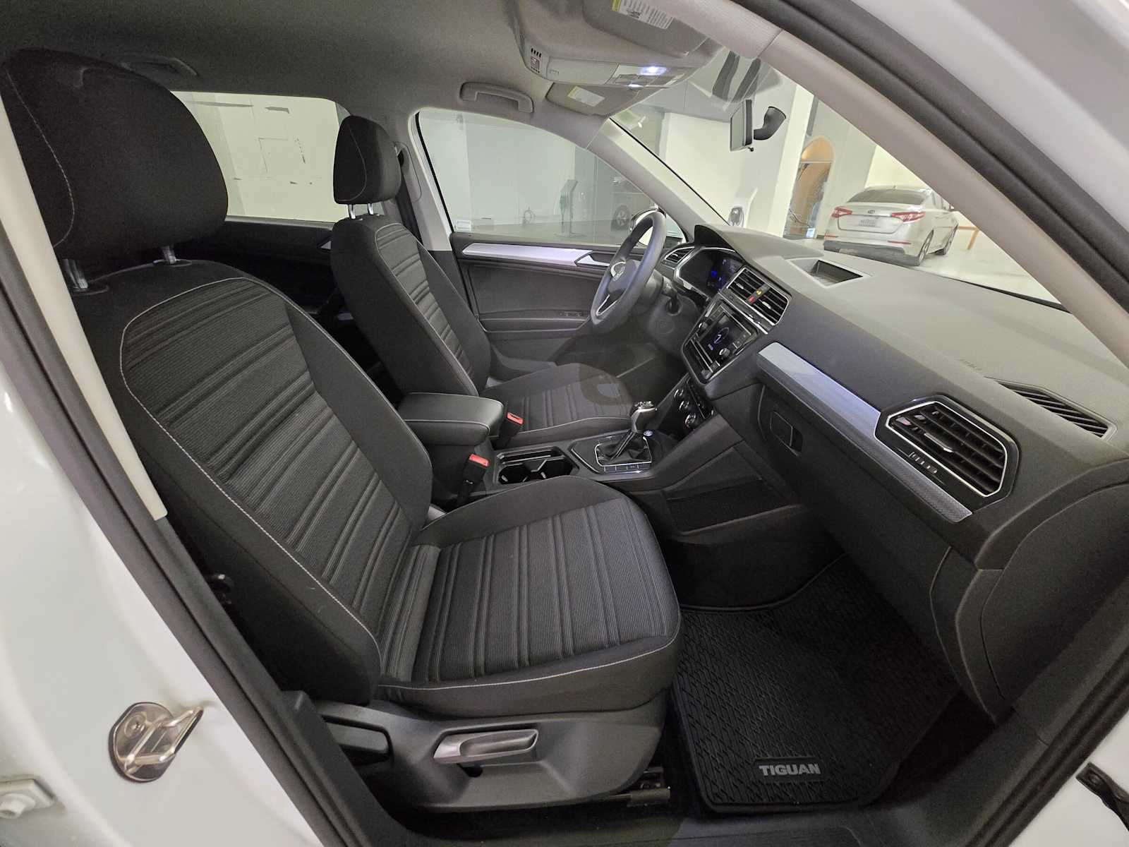 2022 Volkswagen Tiguan S