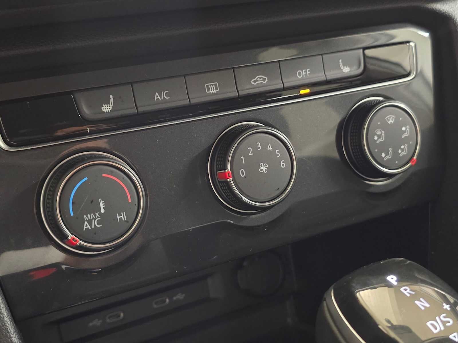 2022 Volkswagen Tiguan S